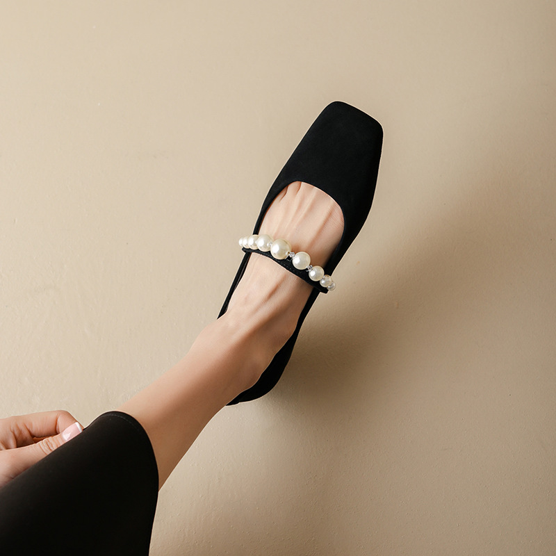 法式浅口单鞋女2025春夏季新款珍珠黑色绒面绝美粗高跟玛丽珍皮鞋