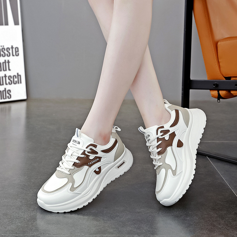 轻便软底运动小白鞋女2025秋季新款不累脚休闲鞋防滑防水老爹鞋子