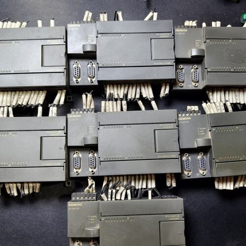 议价PLC6ES7 214-2B6ES7 214-2BD23-0XB06ES7 214-2AD23-0XB0