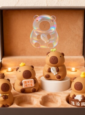 可爱卡皮巴拉水豚公仔桌面摆件