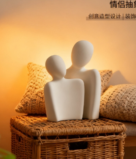 创意人物造型陶瓷摆件客厅卧室
