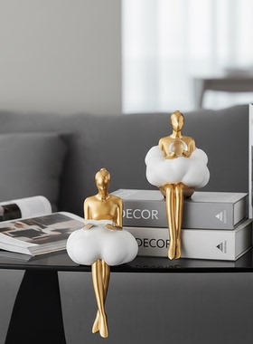 北欧金色树脂人物造型摆件