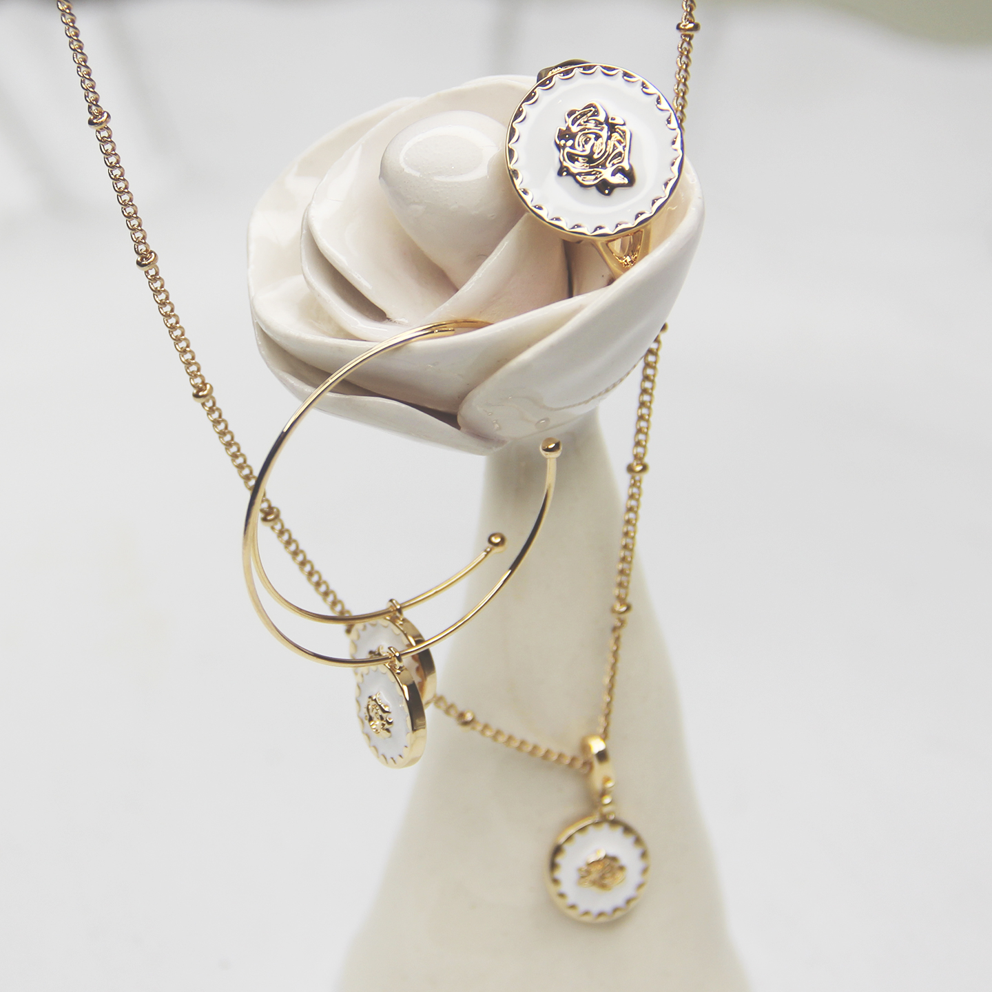 时髦知识分子戒指JFB法式高智风