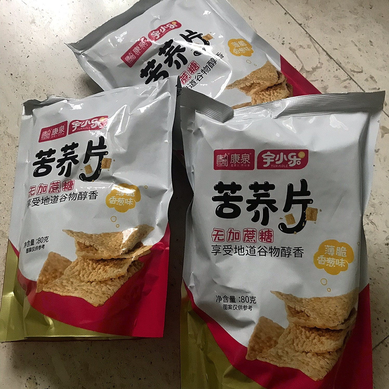 无蔗糖苦荞片80g/袋薄脆香葱锅巴脆片咸香休闲健康中老年零食品