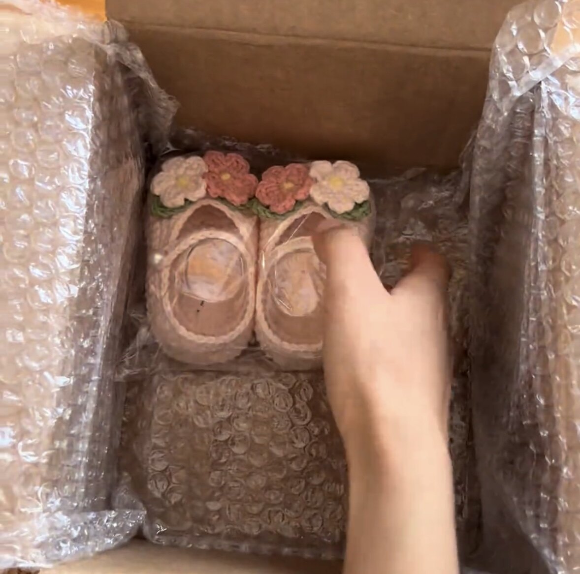 【成品】新款春季花朵毛线鞋帽钩针手工宝宝婴儿编织孕期礼物百天