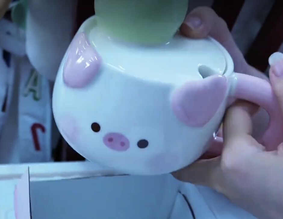 小猪陶瓷马克杯带盖小苹果女生高颜值水杯家用可爱情侣杯礼盒