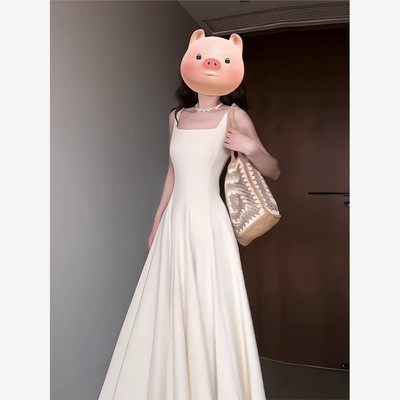 杏色吊带连衣裙女气质法式赫本风小个子高级感显瘦收腰长裙小白裙