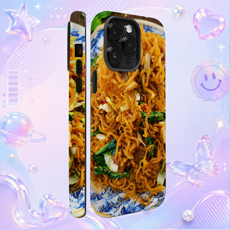 亚洲美食金黄炒面蔬菜配料近景适用于苹果三星华为小米手机壳防摔保护套镜头全包