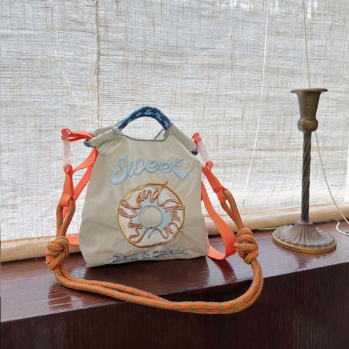 5月新款高圆圆同款ball chain环保购物袋尼龙布刺绣花小号购物袋