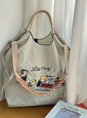 新刺绣 韩日小众ballchain刺绣购物布袋手提单肩斜挎包