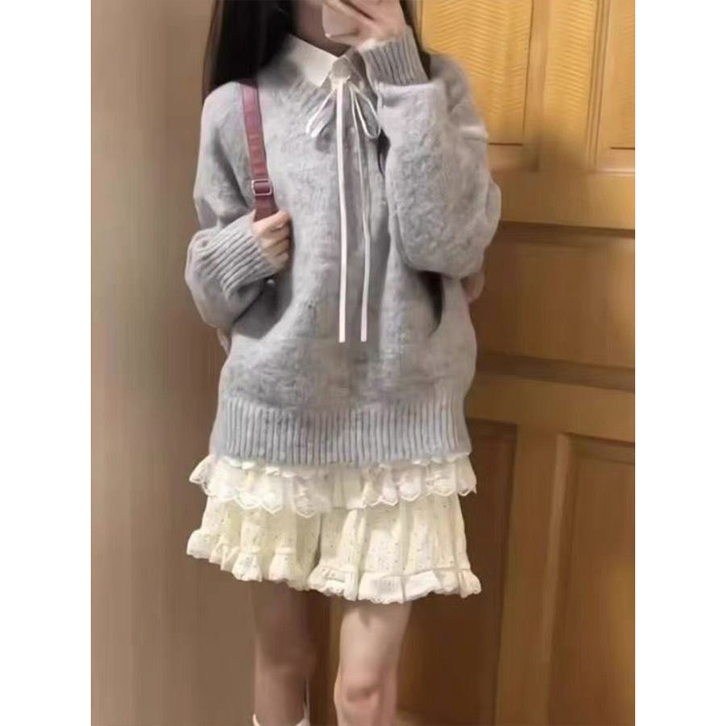 日系温柔风小众麻花纹V领灰色针织毛衣女生秋冬搭配吊带裙两件套