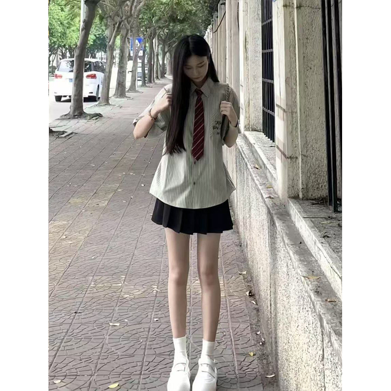 辣妹甜美学院风jk制服小个子高腰百褶半身裙女学生+绿色领带衬衫