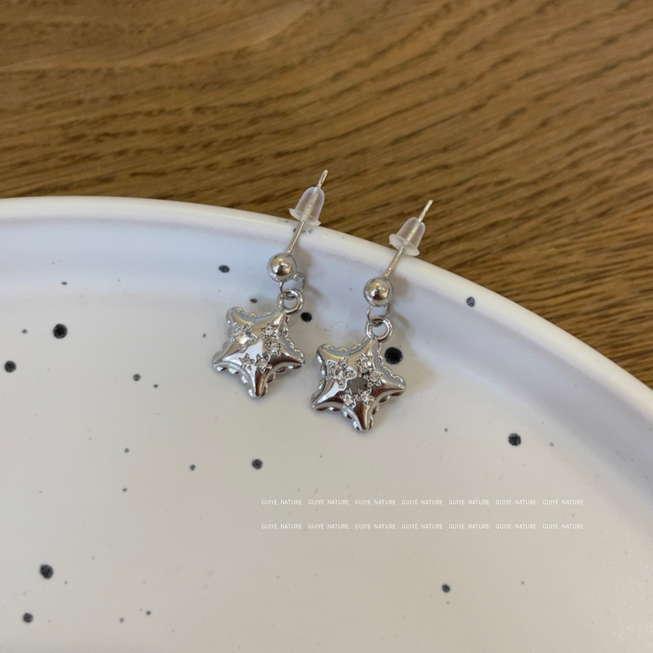 归野甜酷Y2K银色星星锆石耳钉女