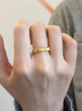 金色可爱旋转木马戒指女2026新款