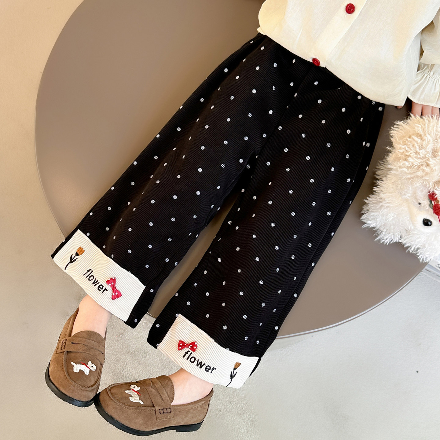 女童裤子春秋2026女孩时髦洋气休闲直筒卫裤春季儿童百搭阔腿长裤,童装/婴儿装/亲子装,裤子,淘宝优惠券,粉丝福利购,淘宝优惠卷