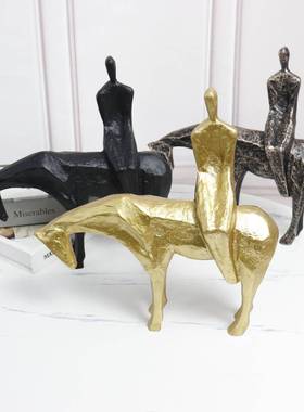 现代北欧抽象雕塑牧马人物摆件新中式售楼处酒店样板房玄关柜装饰