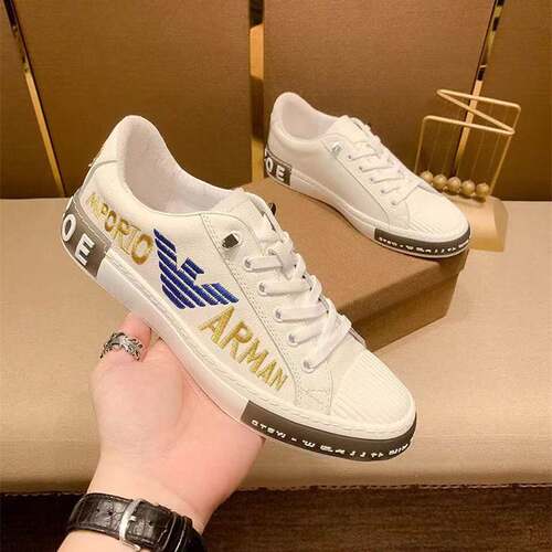 欧洲站板鞋男时尚透气休闲板鞋