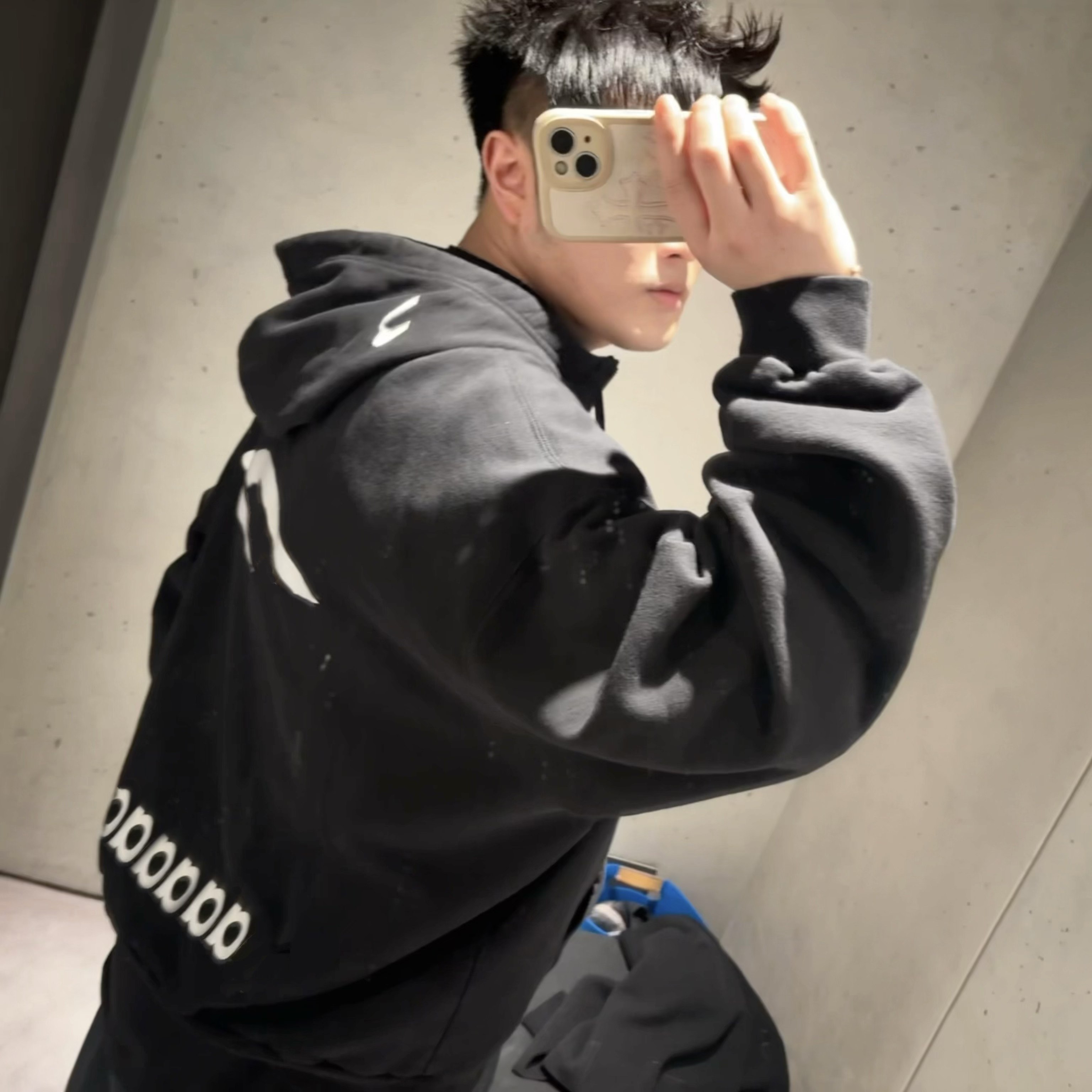 「SKI滑雪新季」 VANA ILUSION 3B半拉链卫衣连帽衫男女戴帽款潮