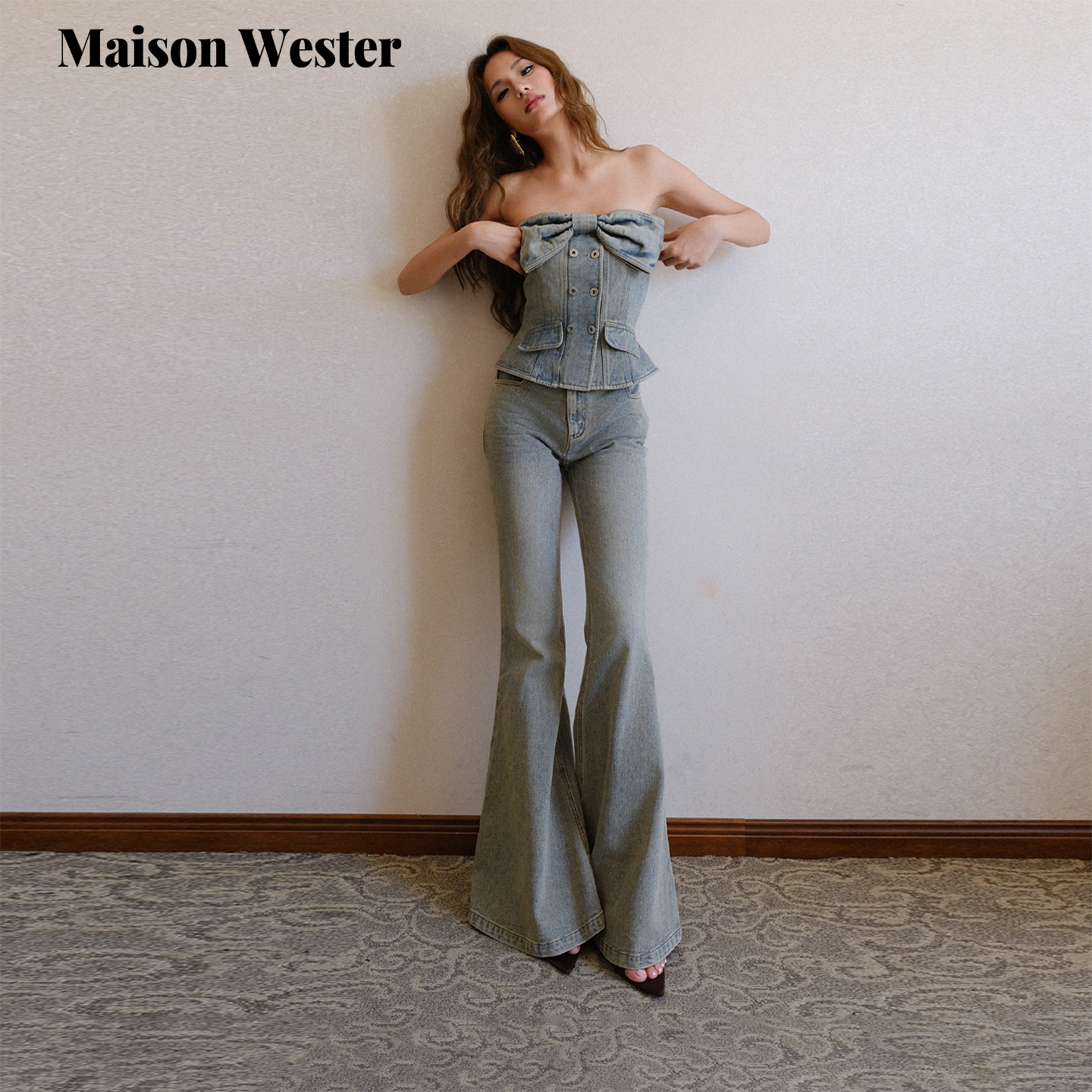 Maison Wester2025年秋季新品立体裁剪复古做旧不对称牛仔喇叭裤