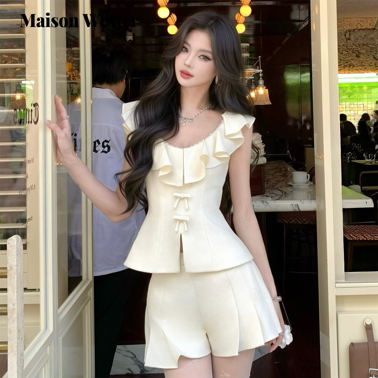 Maison Wester2026夏新品奶杏色钉珠领口荷叶边蝴蝶结短上衣