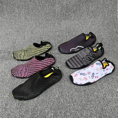 海边水上乐园情侣涉水鞋