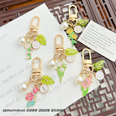 简约铃兰花定制字母创意钥匙扣向日葵DIY小礼品学生情侣包包挂件