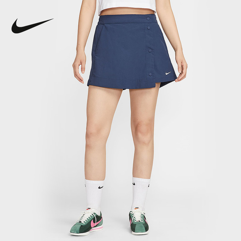 NIKE耐克梭织短裤女25夏新款运动休闲刺绣小标排扣裙裤HM6980-410