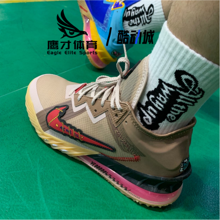 Nike耐克 Lebron 18 Low詹姆斯蓝棕鸳鸯男女实战篮球鞋CV7564-401