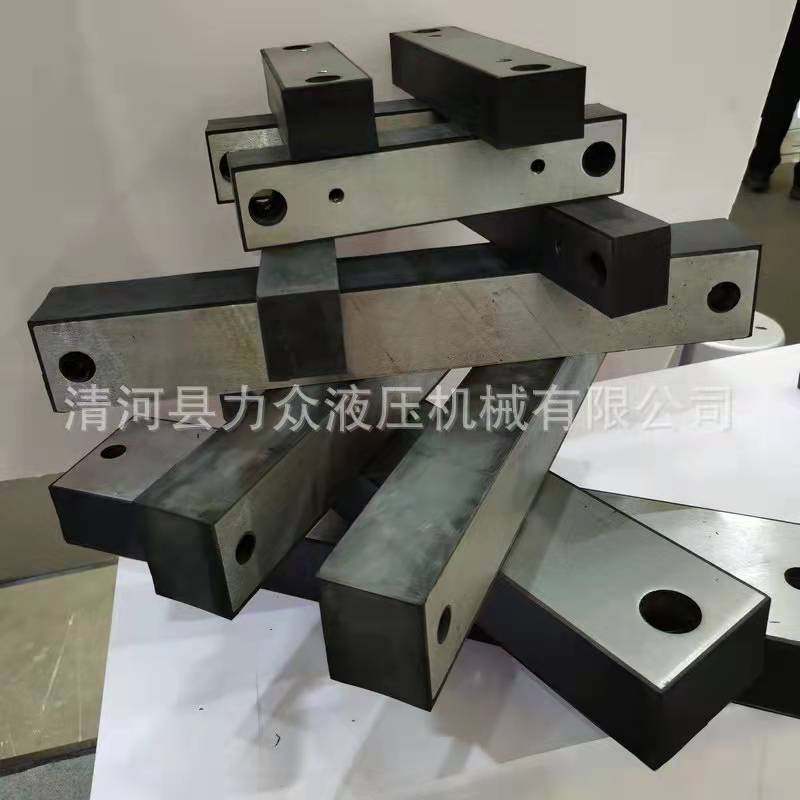 块橡胶力众底座减震电机防震减震防滑缓冲橡胶条垫垫片降噪条抗压