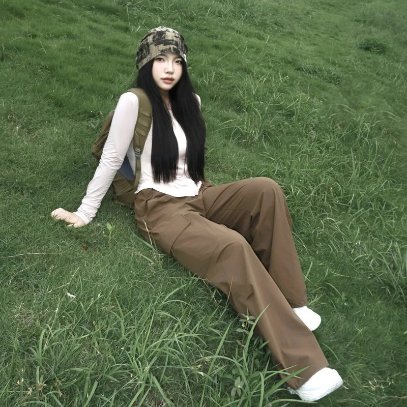 蕉下暴走冲锋裤ST108女户外伞兵裤防水防风高弹登山软壳裤工装裤