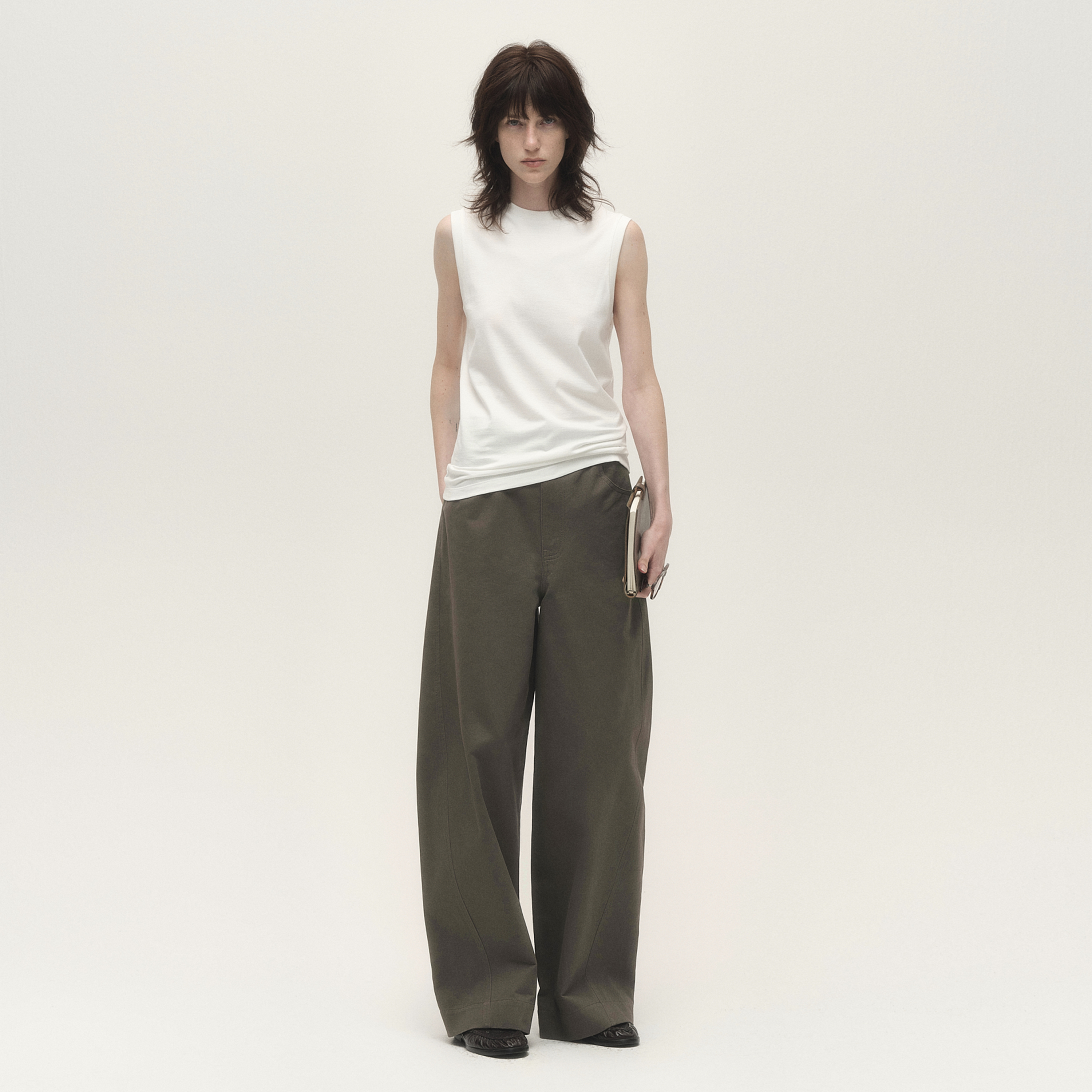 白弓2025年秋冬新款加厚挺括感100%棉阔腿裤休闲裤女长裤子56620