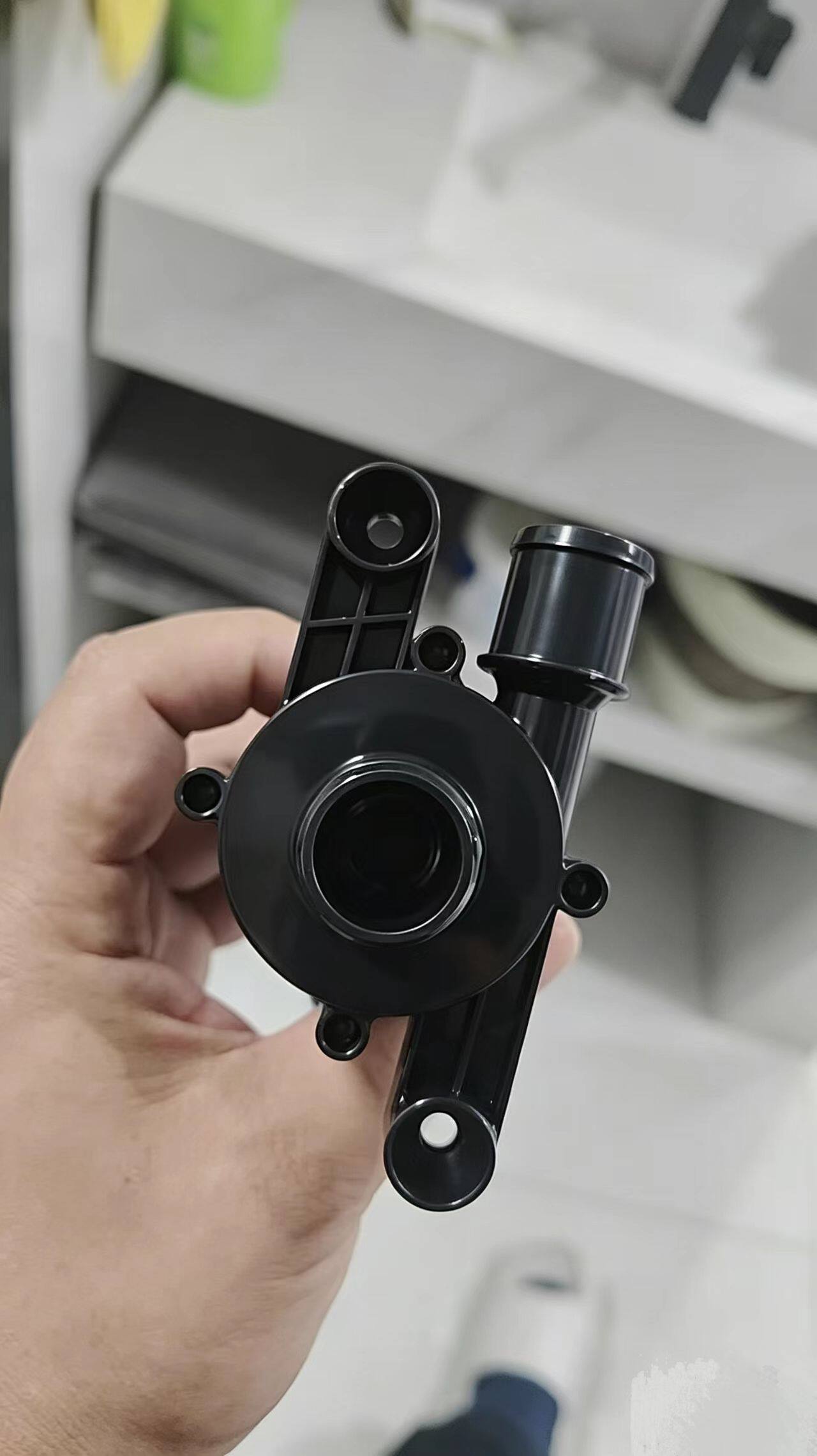 智能马桶水泵流量12通用专用增压泵抽水泵水箱家用配件双针插