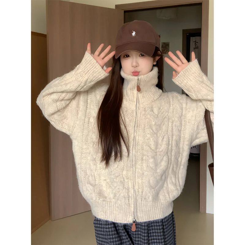 高领麻花拉链开衫毛衣女款2025新款秋冬季加厚慵懒风立领针织外套