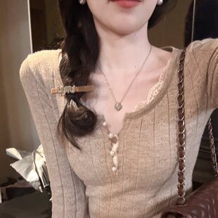 韩系朦胧月光U领假两件女长袖镂空设计感蕾丝拼接显瘦针织衫