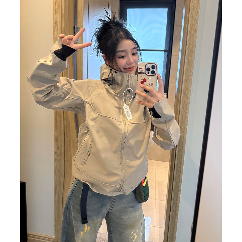 英国DGKP三防软壳冲锋衣外套男女2025秋冬防风防水高领连帽夹克服