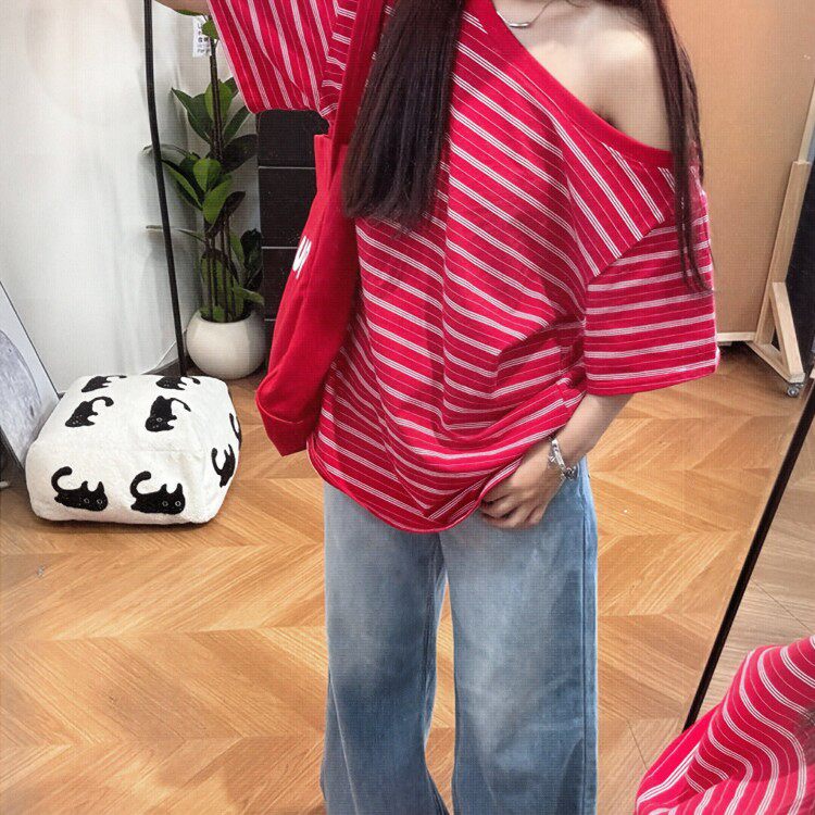 法国MDCW 美式红色条纹斜肩短袖t恤女夏季新款慵懒风韩系宽松上衣