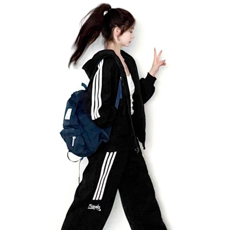 MDCW米兰风港风时尚运动服套装女春秋宽松韩版学生卫衣休闲两件套