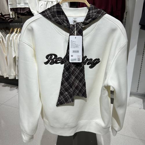 以纯正品女装加绒卫衣R154232019