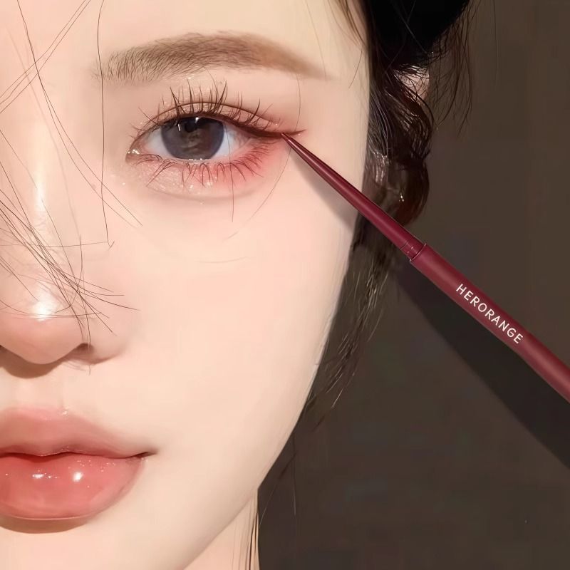 鞠学红棕下至的魅力 谁懂啊~酒红色眼线胶笔防水不晕染极细棕色