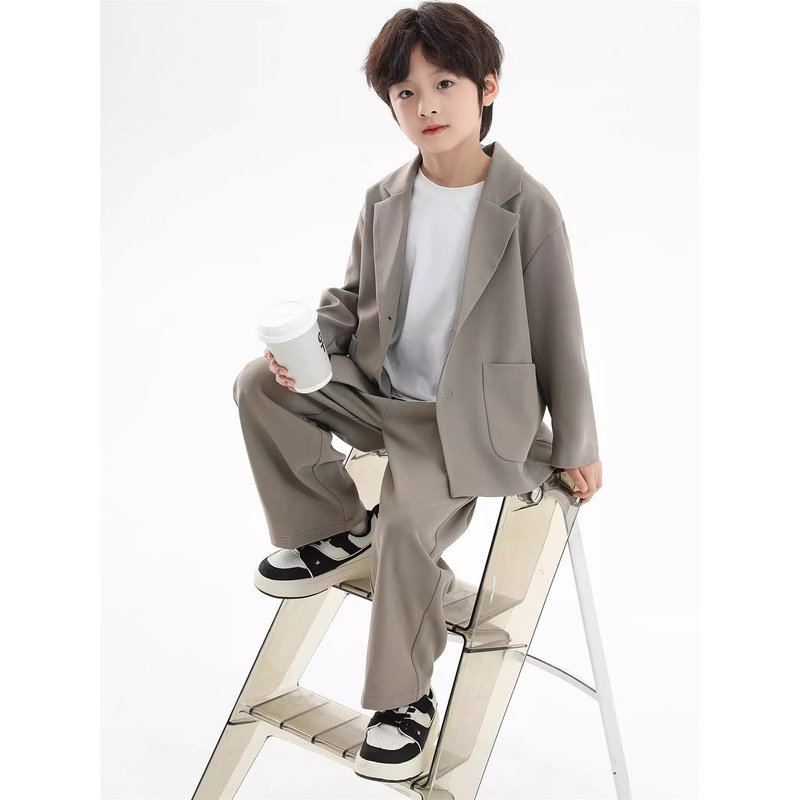 韩国Uamtor男童主持人西装礼服春秋2025新款男孩高端帅气西服套装