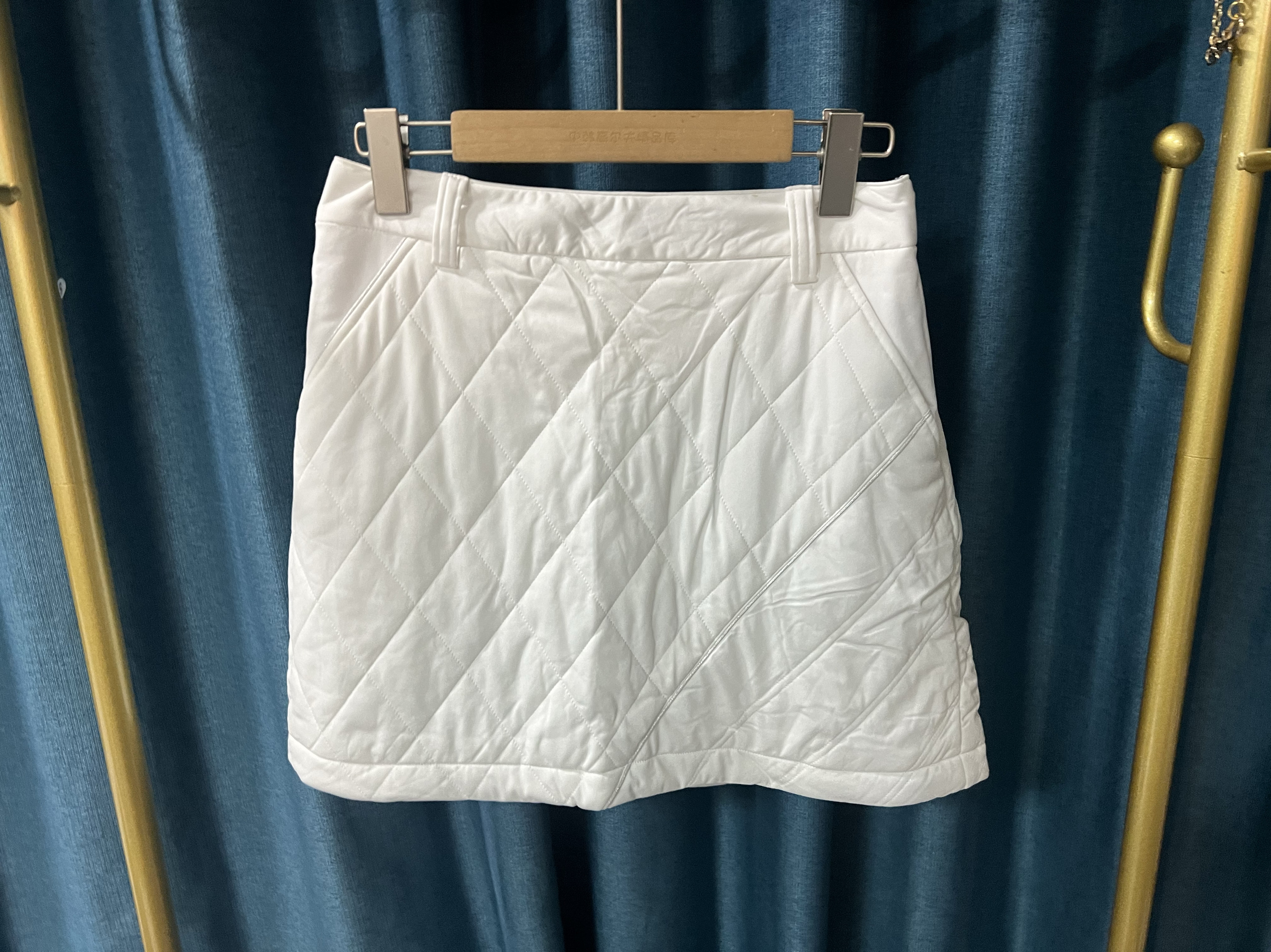 29B83 日本高尔夫服装女士秋冬防风中棉golf短裙保暖柔软