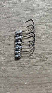 泥鳅钩鳜鱼鲈鱼翘嘴加强版 8801定制铅头钩30枚细条 Nako