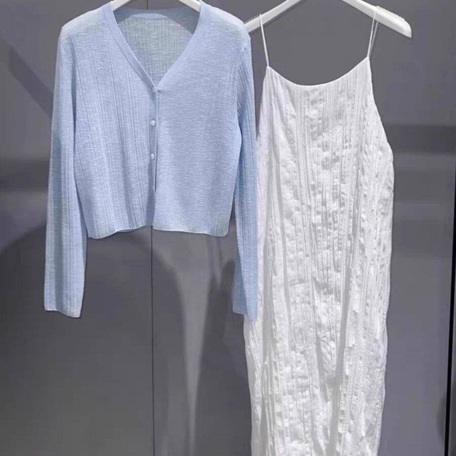 蓝色小坎肩冰丝针织短款防晒开衫女夏季薄款配裙子披肩v领空调衫