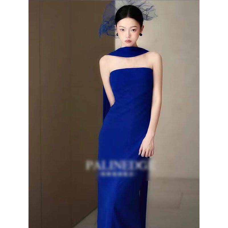 蓝色抹胸晚礼服女2024新款高级感主持人订婚晚宴名媛高端修身长款