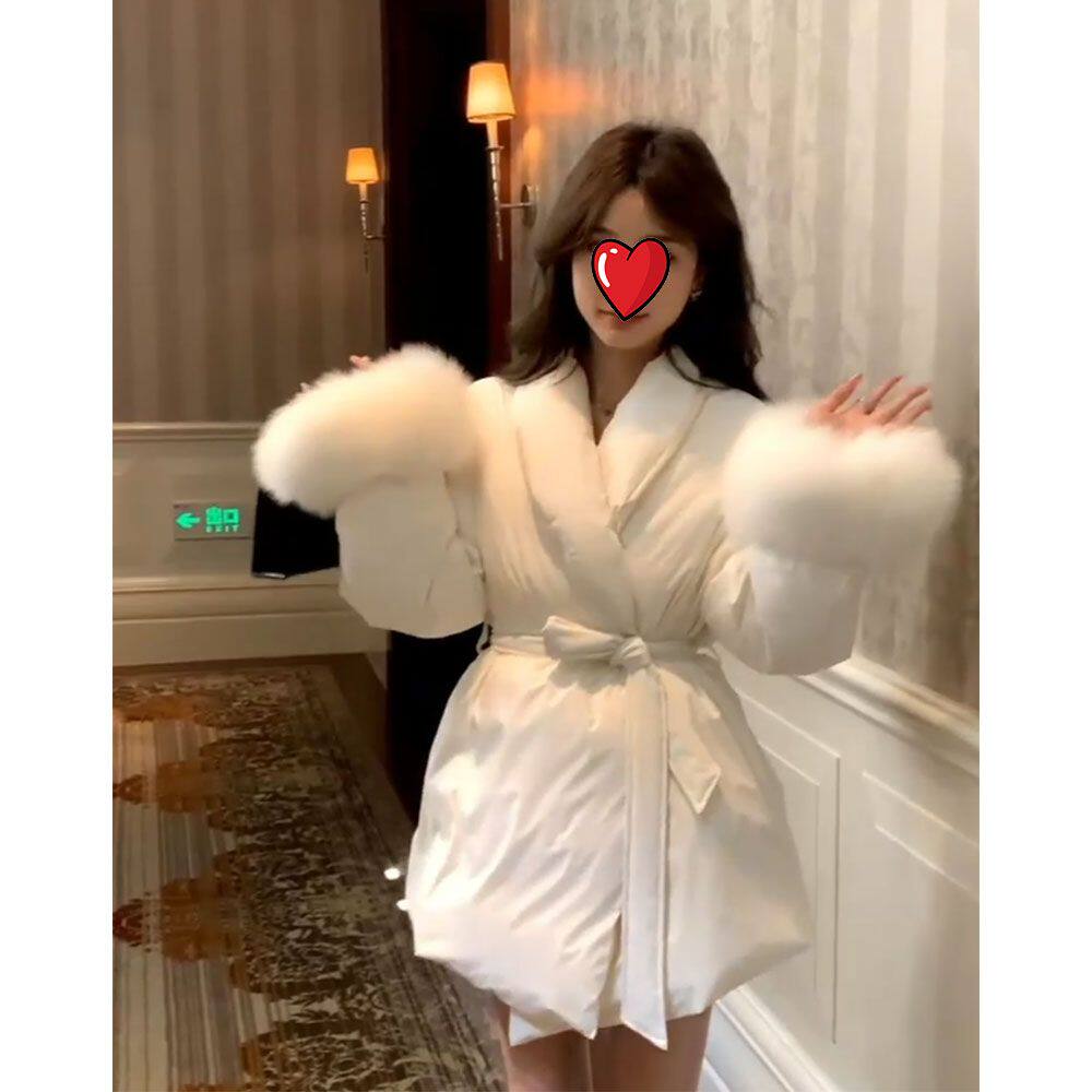 高级感小众设计羽绒棉服女2024年冬季新款中长款仿狐狸毛袖口外套