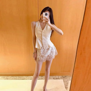 马甲蕾丝短裙套装 巨好看 职业休闲白色无袖 夏装 女 轻熟小众不撞款