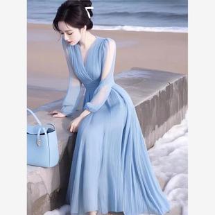 风情万种女神范气质高级感沙滩海边度假温柔蓝色雪纺连衣裙子 春季