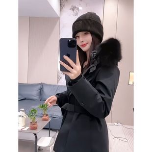 气质高级感连帽羽绒服女款冬季2024新款今年流行白鸭绒派克服外套