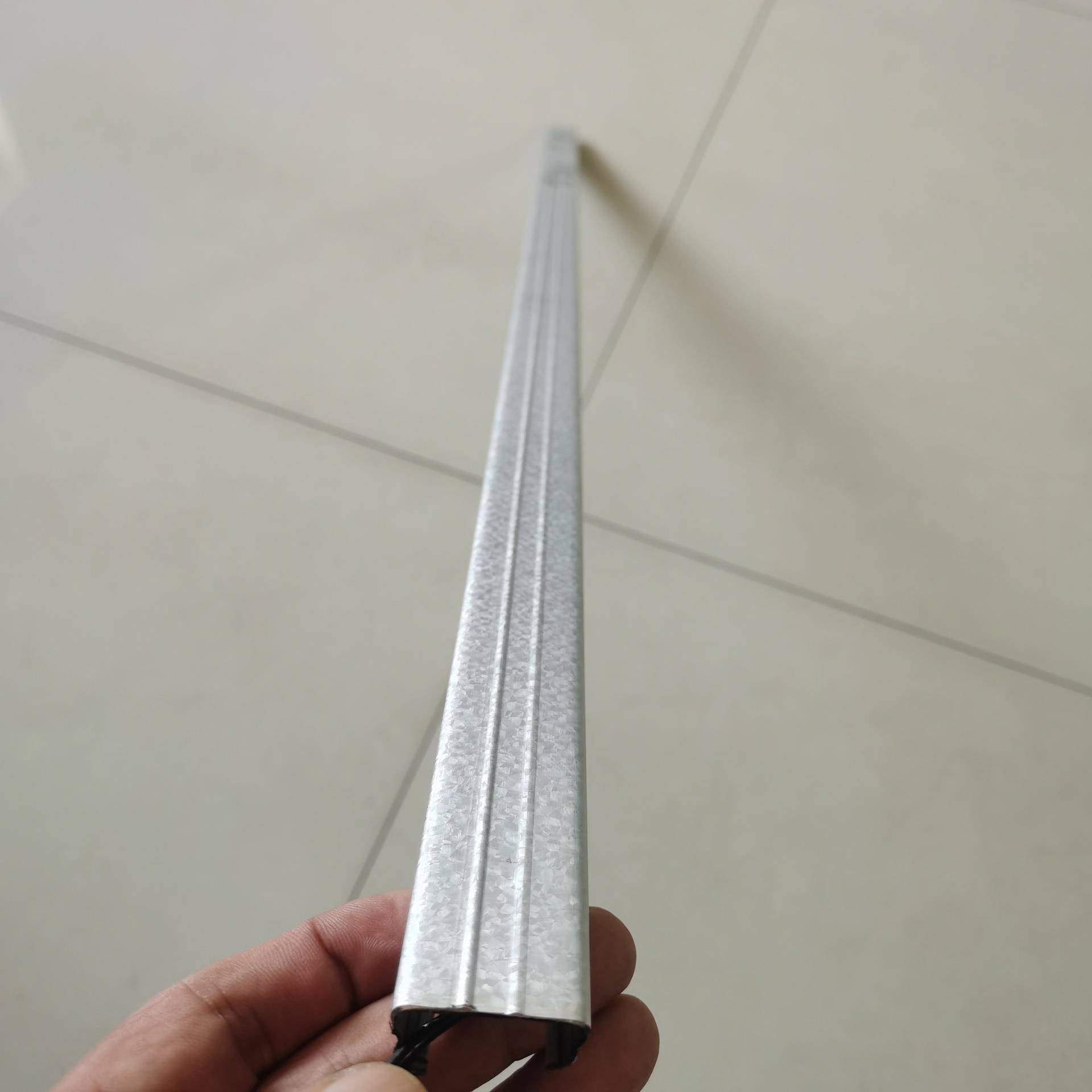 温室大棚卡槽 防风压膜槽压膜卡簧热镀锌压膜卡槽量大优惠
