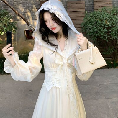 Blovelan溪涧听雪 气质优雅蕾丝多穿法兜帽设计v领收腰连衣裙长裙